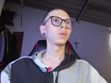 Chaturbate Sex Cam of vicent_brais