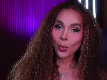 Chaturbate Live Sex of xforyoureyesonlyx