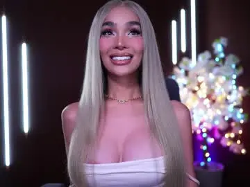 Chaturbate Live Sex Cam of xforyoureyesonlyx