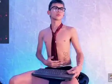 Chaturbate Live Porn of apolo_prince1