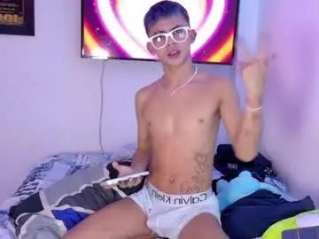 Chaturbate Live Porn of apolo_prince1