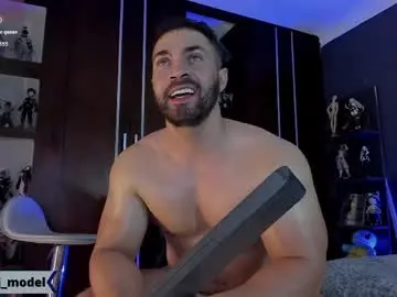 Chaturbate Adult Video Chat of cesar_joness