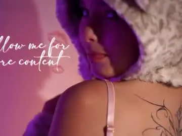 Chaturbate Live Sex of little_vel