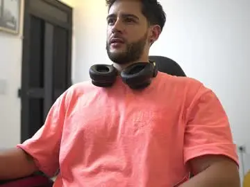 Chaturbate Free Live Porn of saimonhot1