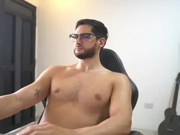 Chaturbate Nude Webcam of saimonhot1