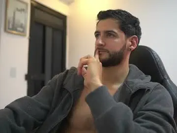 Chaturbate Live Porn of saimonhot1