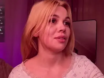 Chaturbate Adult Video Chat of scarletmarney