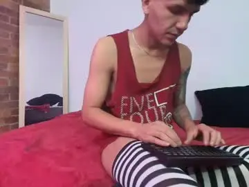 Chaturbate Watch Live Sex Cams of benjamin613999