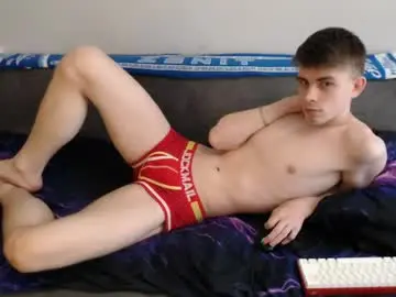 Chaturbate Free Porn Cam of cute_oliver