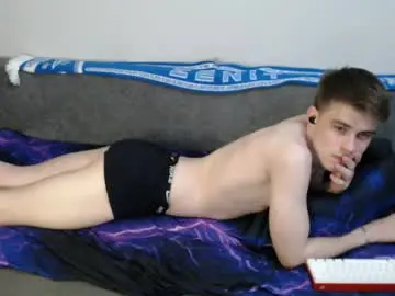 Chaturbate Live Sex Cam of cute_oliver