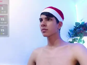 Chaturbate Live Sex Cam of david_925_