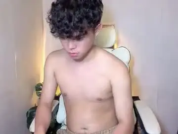 Chaturbate Nude Webcam of islandboy_ethan