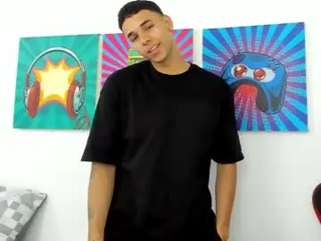 Chaturbate Free Porn Cam of santana_maximo