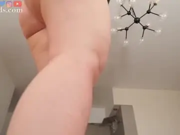 Chaturbate Best live sex cam show of serareads