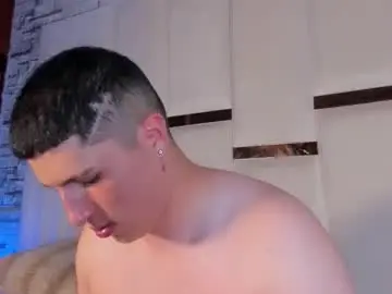 Chaturbate Nude Webcam of anlleloandangela