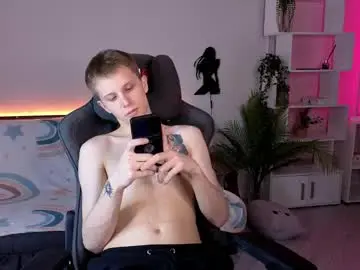 Chaturbate Free Porn Cam of artycropp