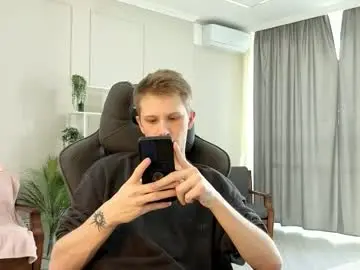 Chaturbate Best live sex cam show of artycropp