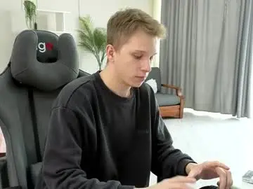 Chaturbate Live Sex of artycropp