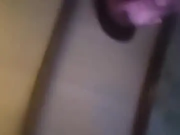 Chaturbate Live Sex Cam of bigwytecock1979