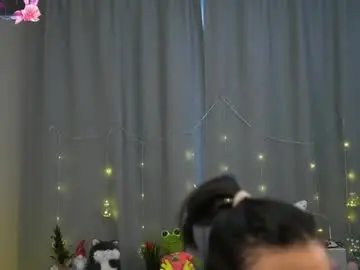 Chaturbate Live Porn of lookatmehabibi_