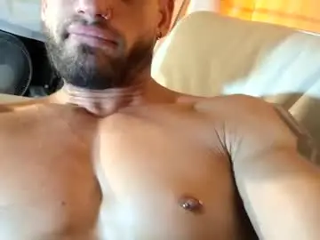 Chaturbate Best live sex cam show of maxpac_rocco