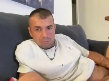 Chaturbate Free Porn Cam of mercedes190d