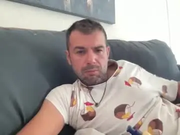 Chaturbate Live Sex Cam of mercedes190d