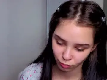 Chaturbate Adult Video Chat of slyshypie