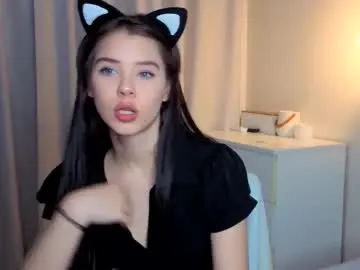 Chaturbate Sex Chat of slyshypie