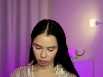 Chaturbate Adult Webcams of slyshypie