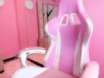 Chaturbate Sex Cam of cherry_love_0