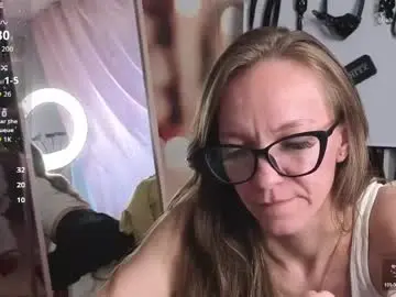 Chaturbate Sex Cam of jesica_moon_peachyy