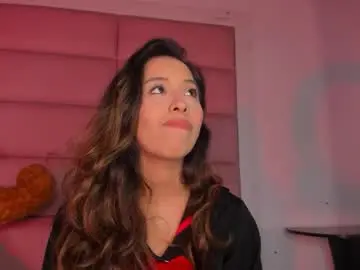 Chaturbate Best live sex cam show of littlee_emma_