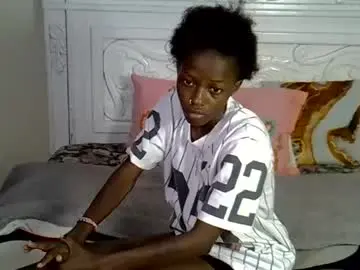 Chaturbate Watch Live Sex Cams of prettybunnny