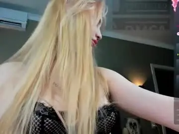 Chaturbate Best live sex cam show of riawoods