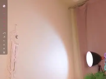 Chaturbate Live Sex of waki_fuckie