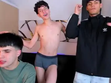 Chaturbate Free Porn Cam of burning_wallen