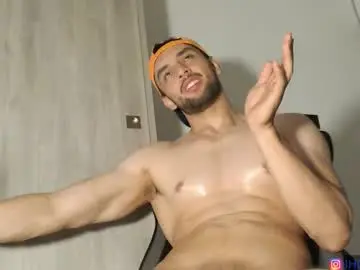 Chaturbate Free Live Porn of ivanhot279