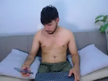 Chaturbate Adult Webcams of lyam_saenz