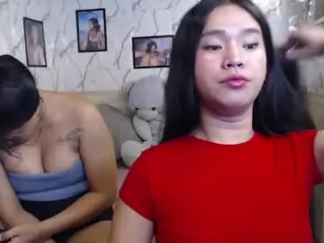 Chaturbate Live Sex Cam of your_twinkletoes18