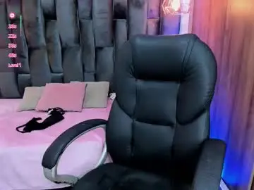 Chaturbate Live Sex Cam of miichael_black