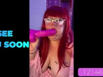 Chaturbate Live Sex of sweetkiitty3