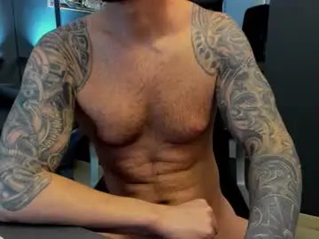 Chaturbate Live Sex Cam of arongrant