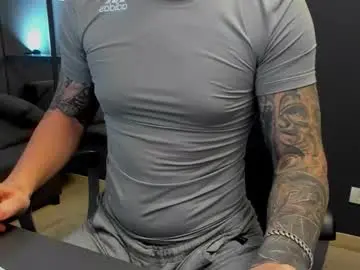 Chaturbate Live Sex Cam of arongrant