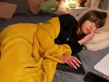 Chaturbate Live Porn of milanahottss