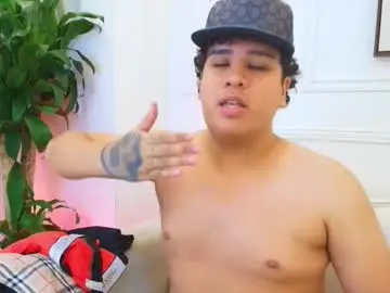 Chaturbate Watch Live Sex Cams of bennett_alejoo