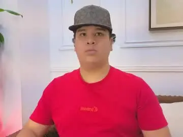 Chaturbate Free Porn Cam of bennett_alejoo