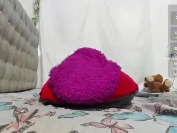 Chaturbate Watch Live Sex Cams of emi_henao