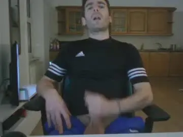 Chaturbate Live Sex Cam of frenchbdmaninlondon