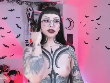 Chaturbate Watch Live Sex Cams of herinfernalmajesty